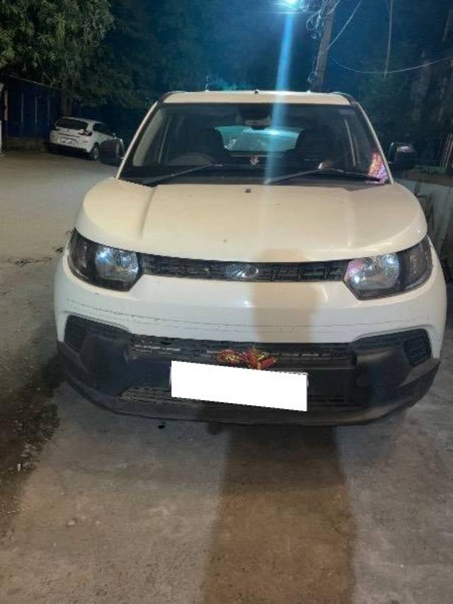 https://images10.gaadi.com/usedcar_image/4253578/original/processed_e8658c92-60ef-4b0c-8149-3bf9091971f2.jpeg?imwidth=6400