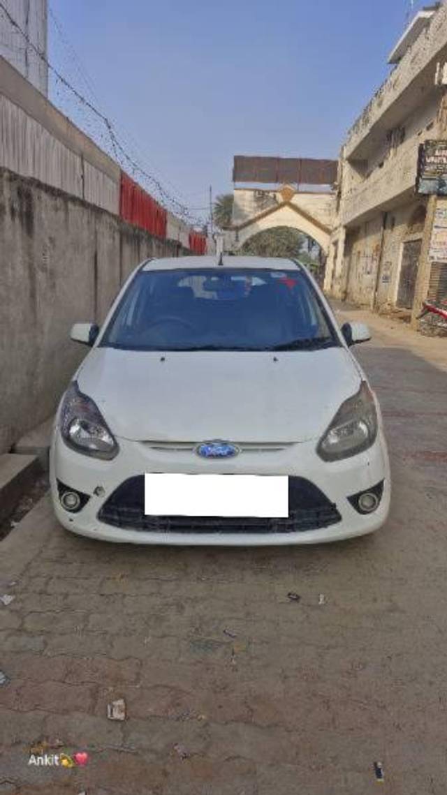 https://images10.gaadi.com/usedcar_image/4253587/original/processed_449c4750-9963-4b3b-8cfa-175faa392589.jpg?imwidth=6401