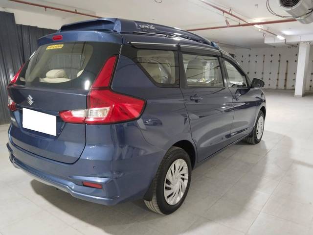 https://images10.gaadi.com/usedcar_image/4253691/original/processed_b8f7184ab26baa9cf134b95566ad1c27.jpg?imwidth=6402