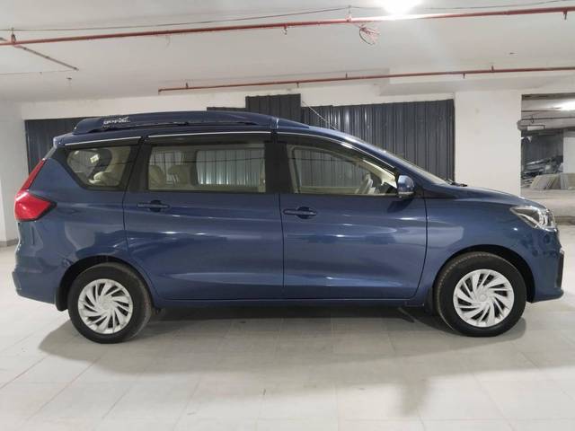 https://images10.gaadi.com/usedcar_image/4253691/original/processed_c5bb46f85784cd55447cdcfa02d5015a.jpg?imwidth=6401