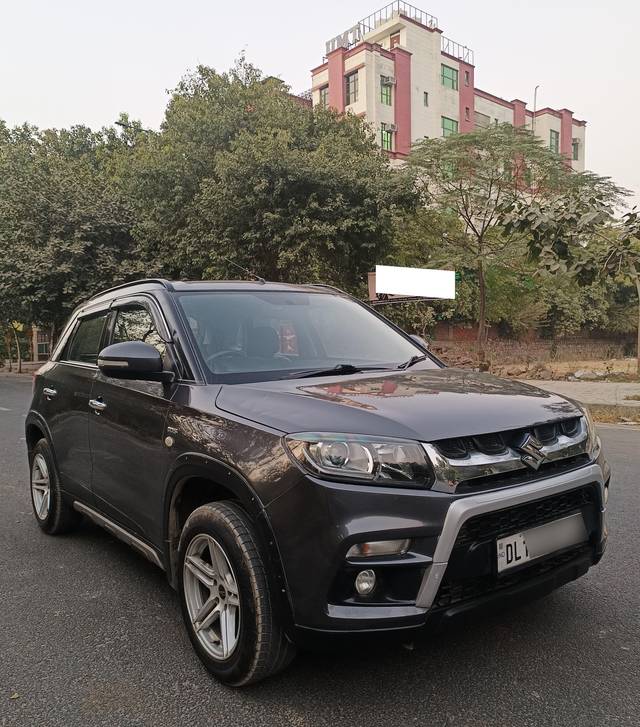 https://images10.gaadi.com/usedcar_image/4253697/original/processed_670b1bfdc26976eedff52ffe5c9d9dd8.jpg?imwidth=6400