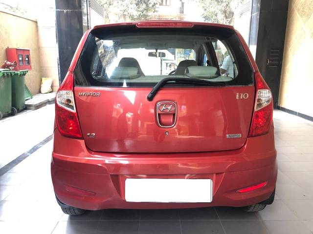 https://images10.gaadi.com/usedcar_image/4253727/original/processed_d994f30e80742c77ebb9278cdb4387b8.jpg?imwidth=6401