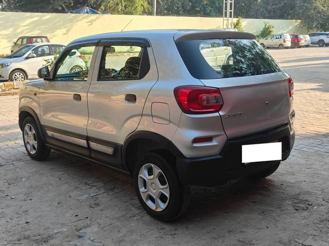 https://images10.gaadi.com/usedcar_image/4253830/original/processed_c7ec7a510151c8a7530f4322bfbe1b57.jpg?imwidth=6402