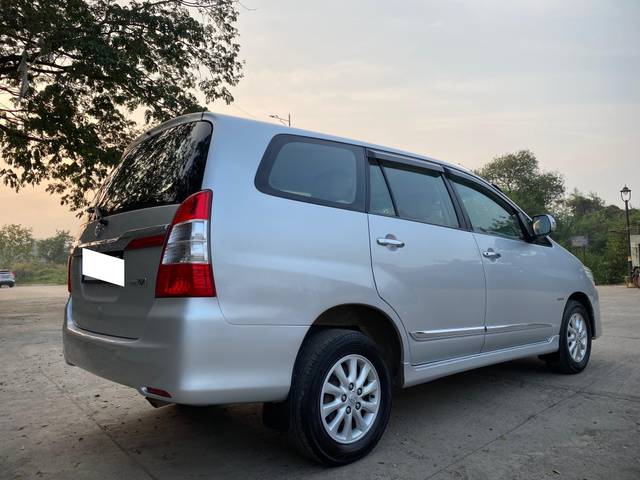 https://images10.gaadi.com/usedcar_image/4253939/original/processed_e66575b2af5caa0fee1db0506080a0a2.jpg?imwidth=6402