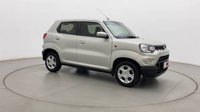 https://images10.gaadi.com/usedcar_image/4254191/original/20d96489beb6ba65636b3ecc41b1e226.jpg?imwidth=6400