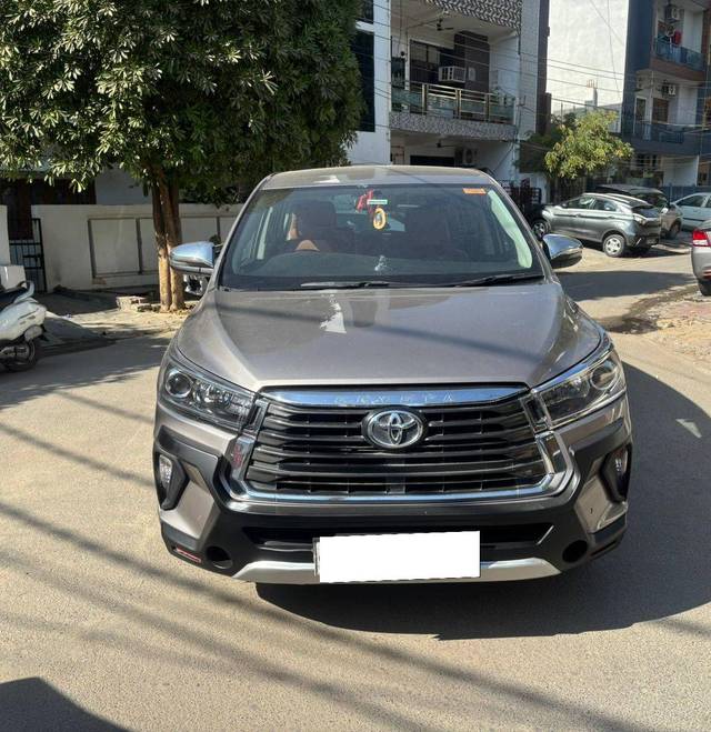 https://images10.gaadi.com/usedcar_image/4254394/original/processed_6cc6a72e5e5cd8d0d23e320f8bd00846.jpg?imwidth=6400