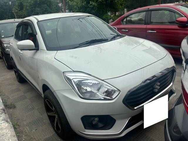 https://images10.gaadi.com/usedcar_image/4254416/original/processed_68189e6439fdf1a17f6b2cf3290b6229.jpg?imwidth=6400