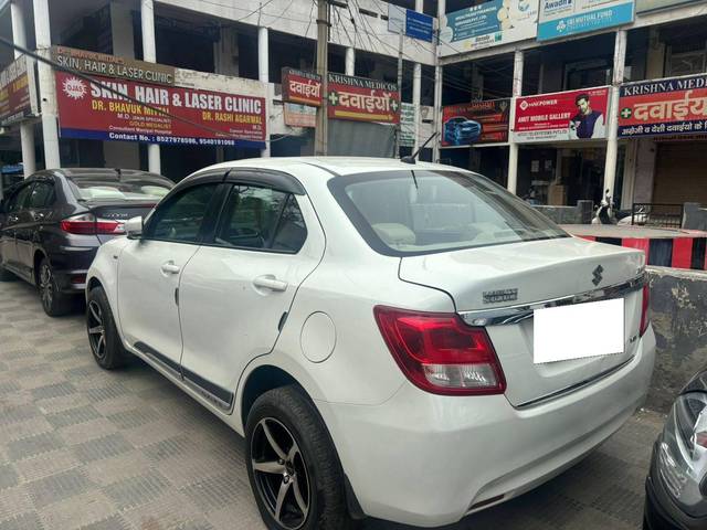 https://images10.gaadi.com/usedcar_image/4254416/original/processed_f77196a6f7266c23f28f00c2ec237460.jpg?imwidth=6401