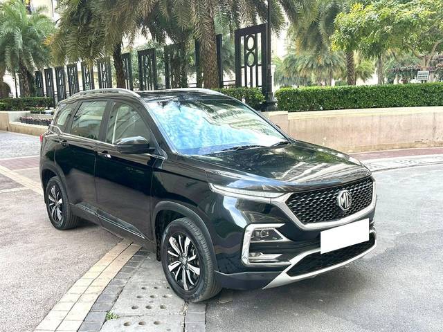 https://images10.gaadi.com/usedcar_image/4254429/original/processed_698729aff0f007bdafda59138028b29a.jpg?imwidth=6400