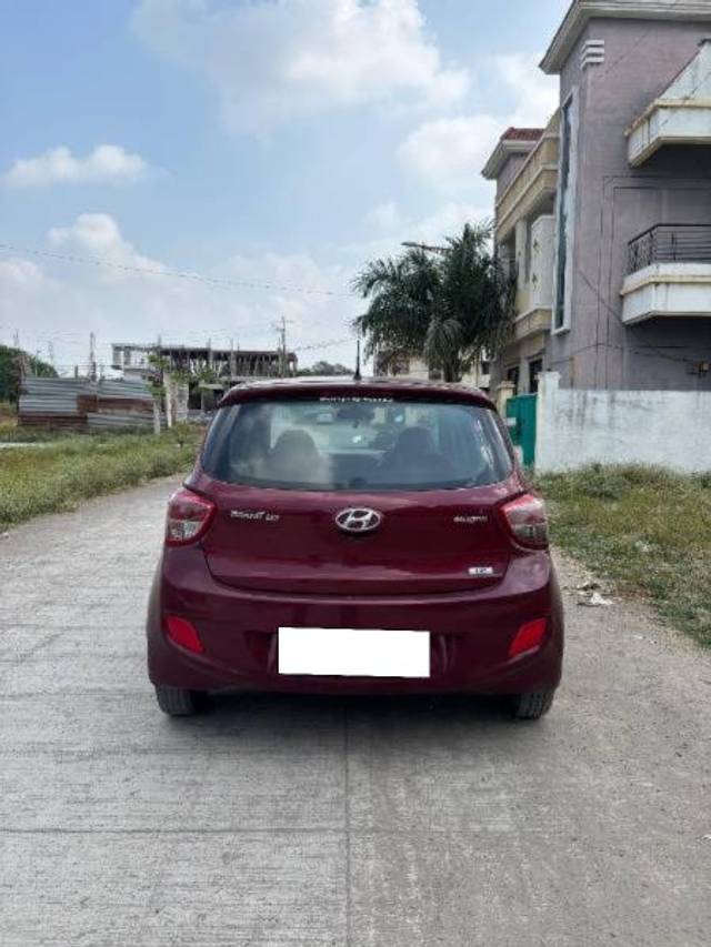 https://images10.gaadi.com/usedcar_image/4254440/original/processed_8f39bcf0-bf85-44bd-8710-11df0dad558d.jpg?imwidth=6402