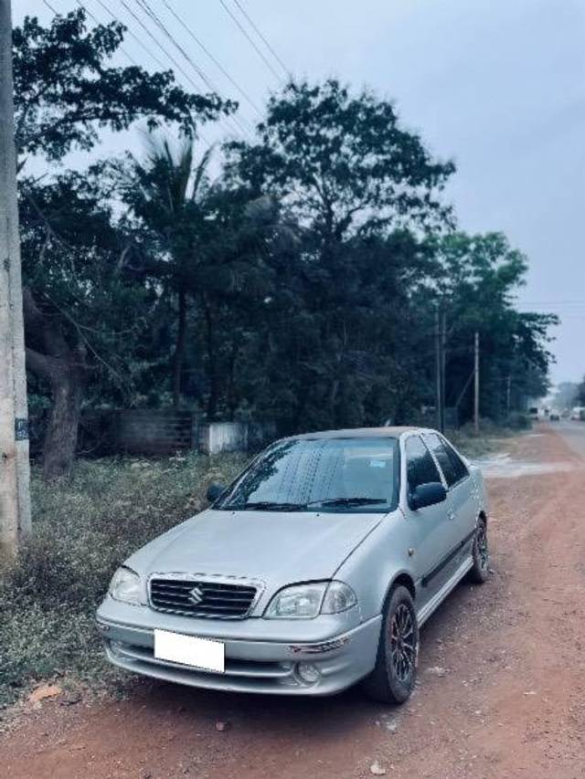 https://images10.gaadi.com/usedcar_image/4254556/original/processed_ff10d485-c427-4ca1-969e-29dbc97b1817.jpeg?imwidth=6401