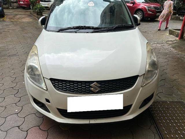 https://images10.gaadi.com/usedcar_image/4254581/original/24b2b4ae31402928daecc4c6b1e0a74d.jpeg?imwidth=6400