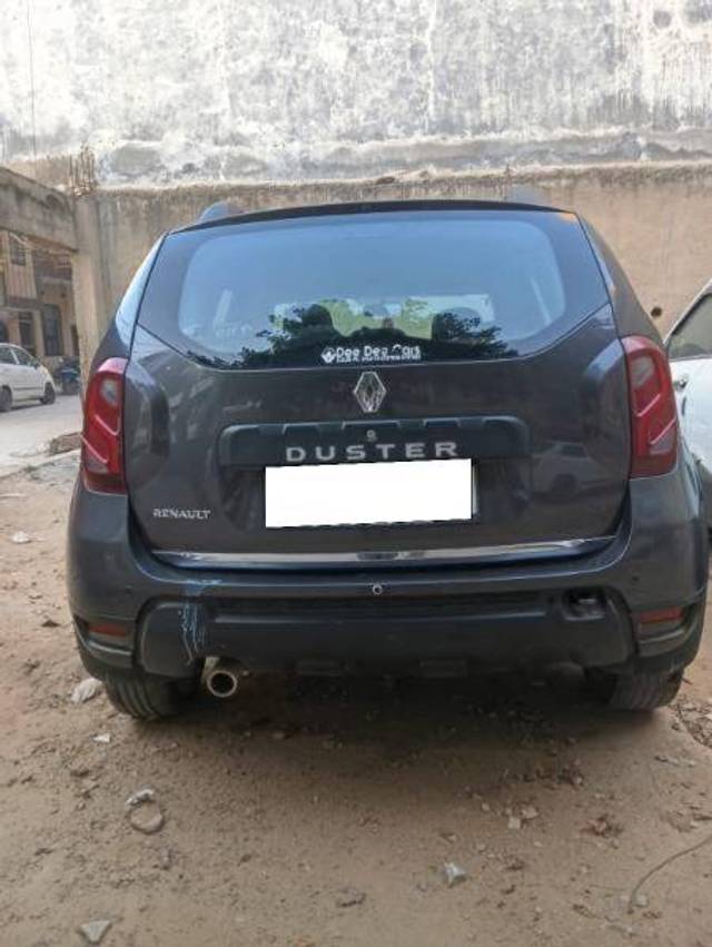 https://images10.gaadi.com/usedcar_image/4254634/original/0f5941b8919da2808a65ee73b8c848c8.jpg?imwidth=6401