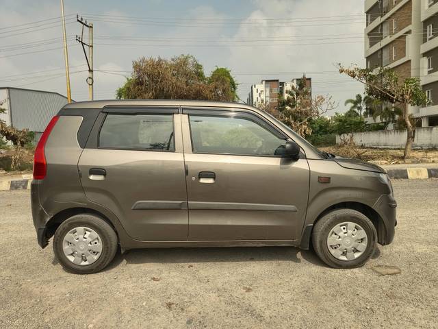 https://images10.gaadi.com/usedcar_image/4254661/original/e8f24b1bf84a3a1c7fb8dc954fe28aa2.jpg?imwidth=6401