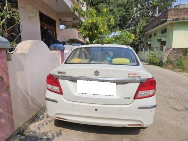 https://images10.gaadi.com/usedcar_image/4254715/original/processed_4177ae1d-0270-4a30-8328-a1b422a62ae6.jpeg?imwidth=6402