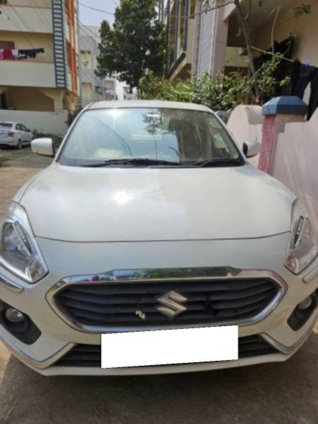 https://images10.gaadi.com/usedcar_image/4254715/original/processed_4dbf777a-65f4-4a72-b5e0-e1fbc9c70b45.jpeg?imwidth=6400