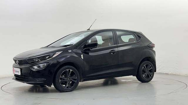https://images10.gaadi.com/usedcar_image/4255182/original/5088ea0661f50c2987637613723401f8.JPG?imwidth=6400