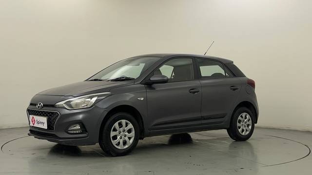 https://images10.gaadi.com/usedcar_image/4255303/original/03cc9ad8770090d9018b4908d698b22d.JPG?imwidth=6400