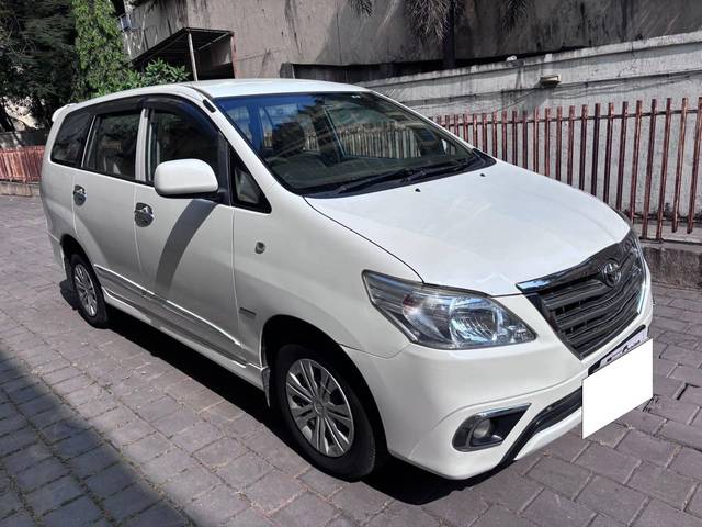 https://images10.gaadi.com/usedcar_image/4255368/original/processed_36c61c84d80eeca42186a78f434e1598.jpg?imwidth=6400