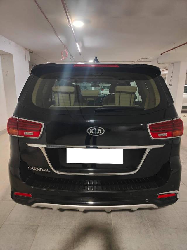 https://images10.gaadi.com/usedcar_image/4255414/original/processed_2fd8a25236939f0f90f1811233aee249.jpg?imwidth=6401