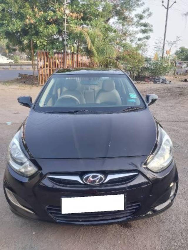 https://images10.gaadi.com/usedcar_image/4255476/original/processed_831483b9-2f0e-44f0-87dd-1899f298b4ad.jpeg?imwidth=6402