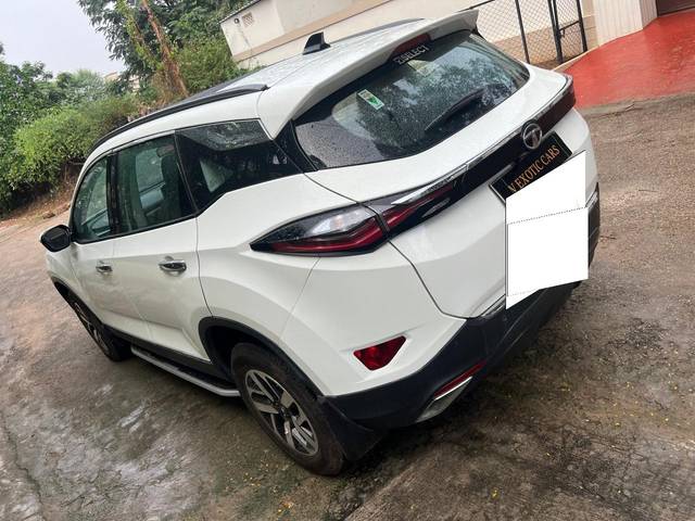 https://images10.gaadi.com/usedcar_image/4255523/original/processed_b39a3d90a117f7ac20106a8c9b130e55.jpg?imwidth=6402