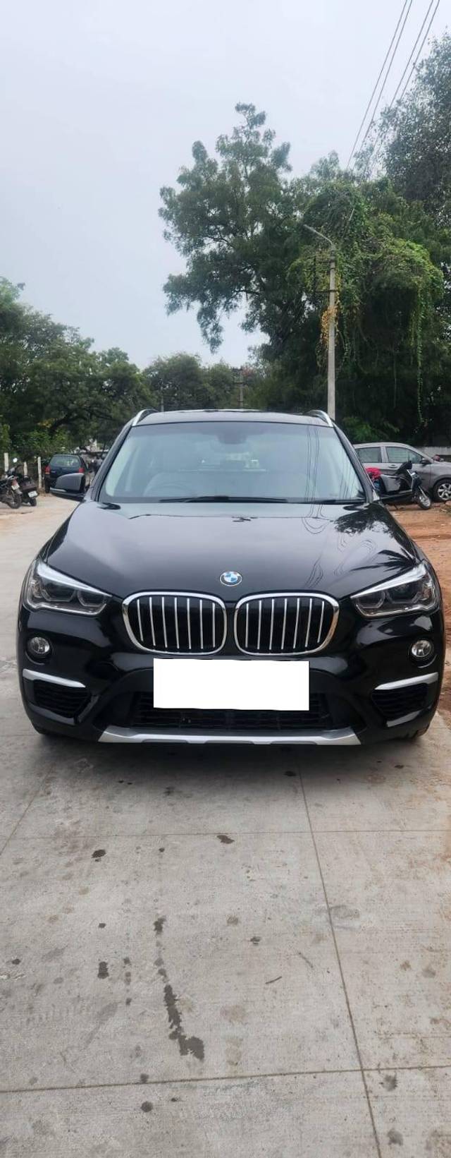 https://images10.gaadi.com/usedcar_image/4255526/original/processed_de6100ef0a6727fd59aa44659a1ed18d.jpg?imwidth=6400