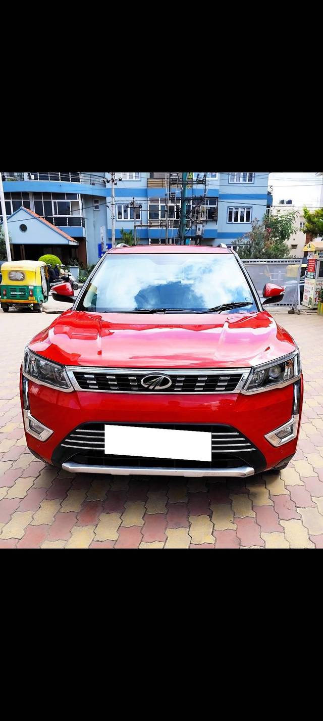 https://images10.gaadi.com/usedcar_image/4255550/original/processed_16e3f609cf449f9b5f3b4f1e54891b6d.jpg?imwidth=6400