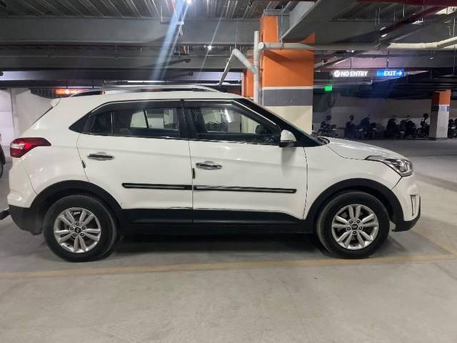 https://images10.gaadi.com/usedcar_image/4255637/original/processed_7373ae7e-fe88-468c-b3db-1ab4567eb79f.jpg?imwidth=6401