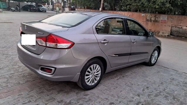 https://images10.gaadi.com/usedcar_image/4256173/original/processed_48e3a03c797ec8781178f6742a7bb39b.jpg?imwidth=6402