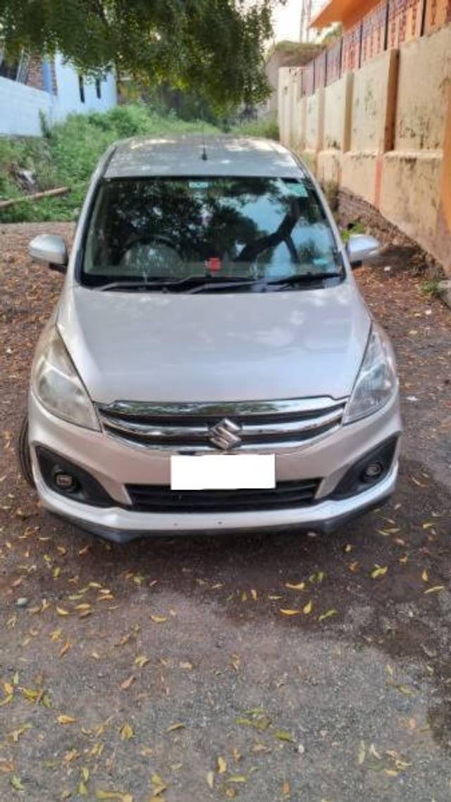 https://images10.gaadi.com/usedcar_image/4256310/original/processed_10e067ac-bc0e-436a-8205-a05ba4d11278.jpg?imwidth=6400