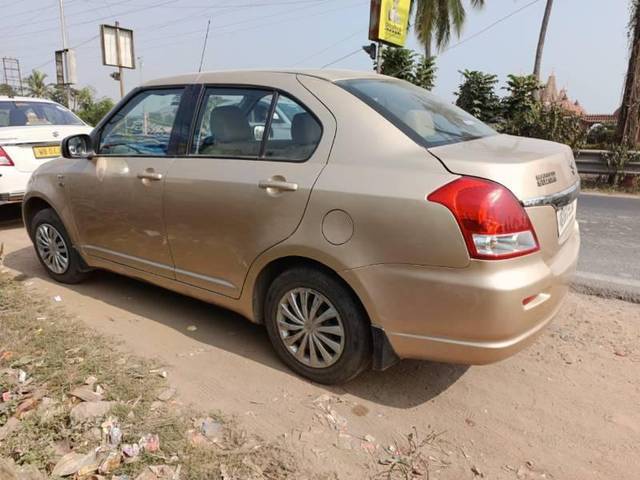 https://images10.gaadi.com/usedcar_image/4256319/original/processed_a8ae9590-a4da-459c-bbf1-8a532700596b.jpg?imwidth=6402