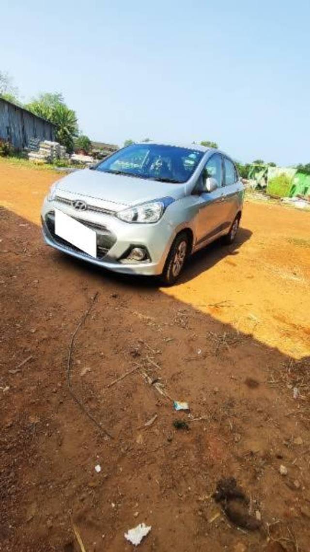 https://images10.gaadi.com/usedcar_image/4256432/original/processed_e2528e01-eb65-453f-b856-16f03f6a9035.jpg?imwidth=6400