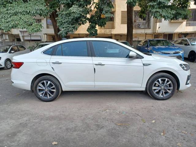 https://images10.gaadi.com/usedcar_image/4256621/original/processed_057c5044f447ab9026d70cd17d90db5f.jpeg?imwidth=6402