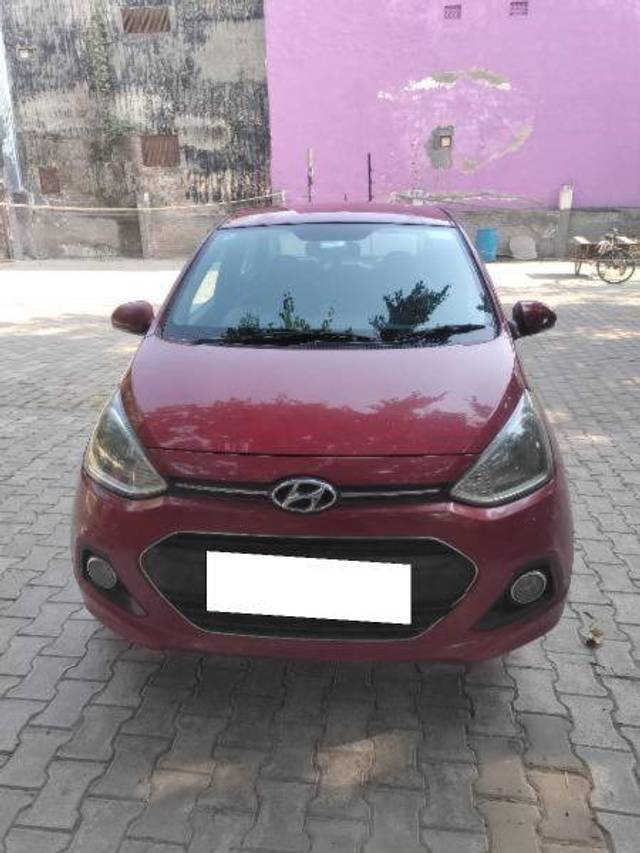 https://images10.gaadi.com/usedcar_image/4256664/original/f6572dd5381526b980c70f00365b64ee.jpg?imwidth=6400