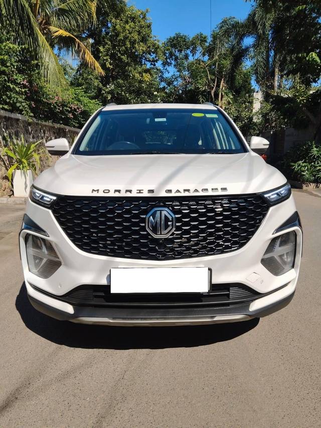 https://images10.gaadi.com/usedcar_image/4256730/original/processed_12f289490f8130a1b78dda7334a51fb0.jpg?imwidth=6400