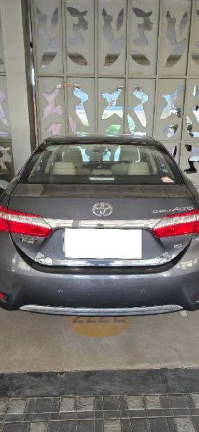 https://images10.gaadi.com/usedcar_image/4256737/original/11ea515a17d69121aa95b5d2c930354d.jpg?imwidth=6401