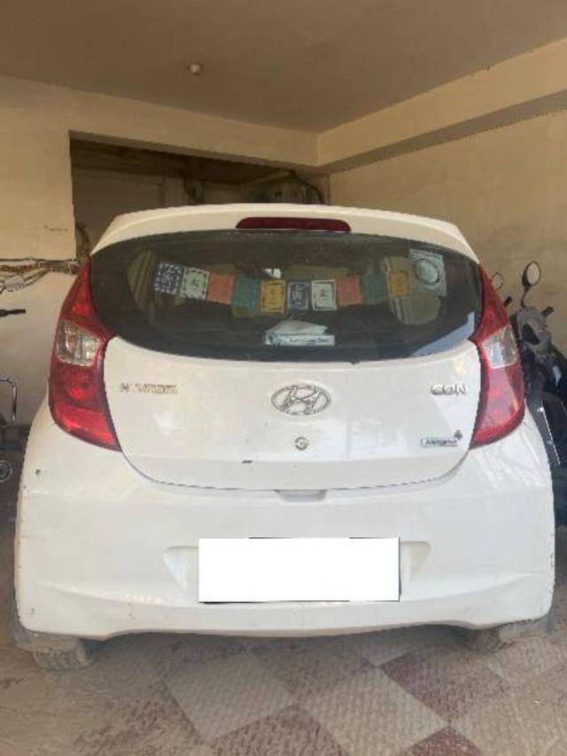 https://images10.gaadi.com/usedcar_image/4256738/original/137545fd88cec7699c0908108c041c07.jpg?imwidth=6401