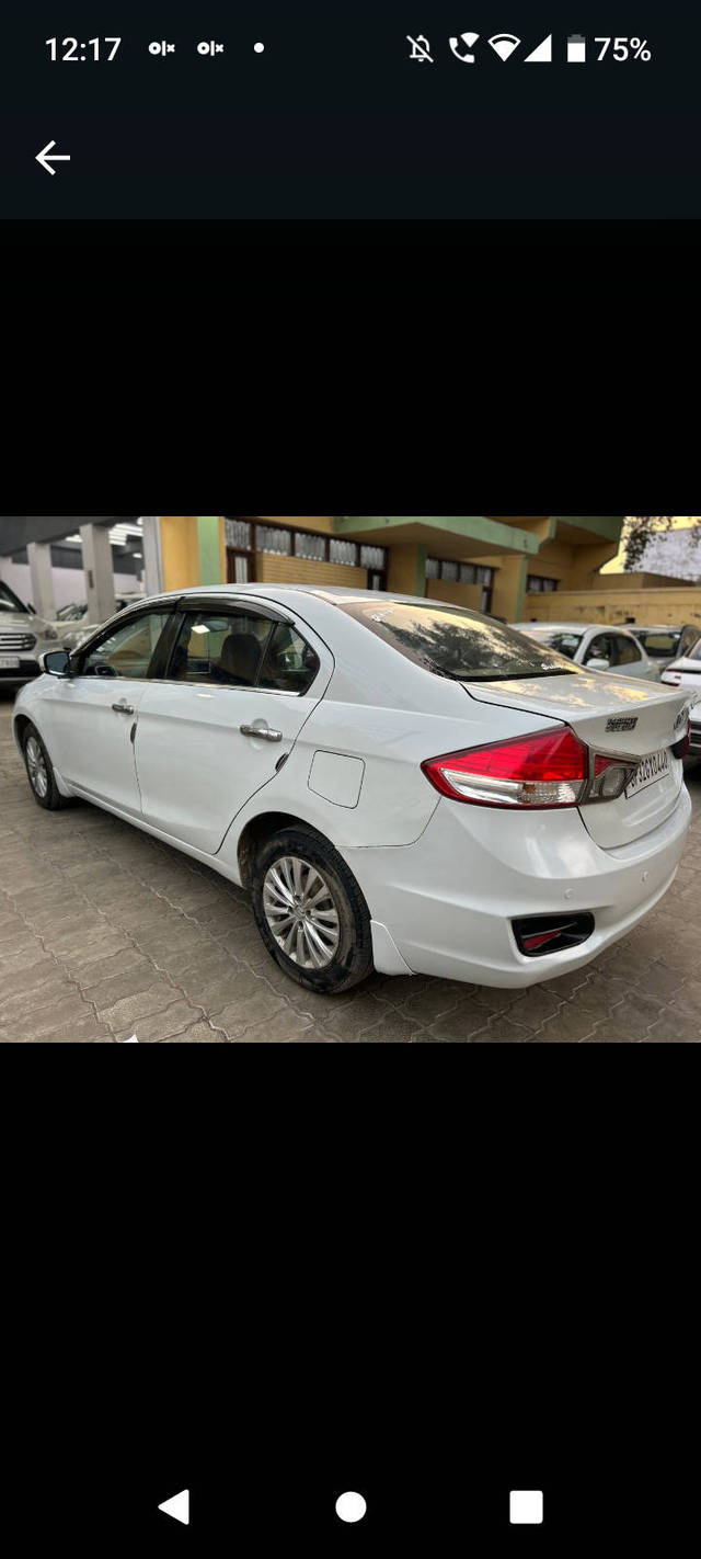 https://images10.gaadi.com/usedcar_image/4256774/original/processed_c979b0dc3e7cc69114648909690050a1.png?imwidth=6402