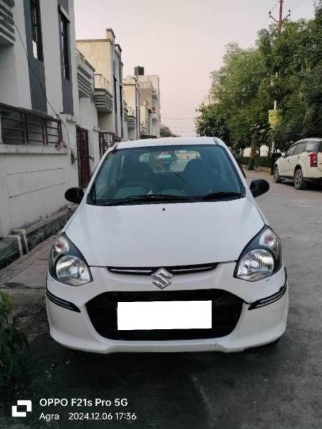 https://images10.gaadi.com/usedcar_image/4256779/original/processed_40033b5b-c6c9-46cf-ae29-7dbb55f376be.jpg?imwidth=6402