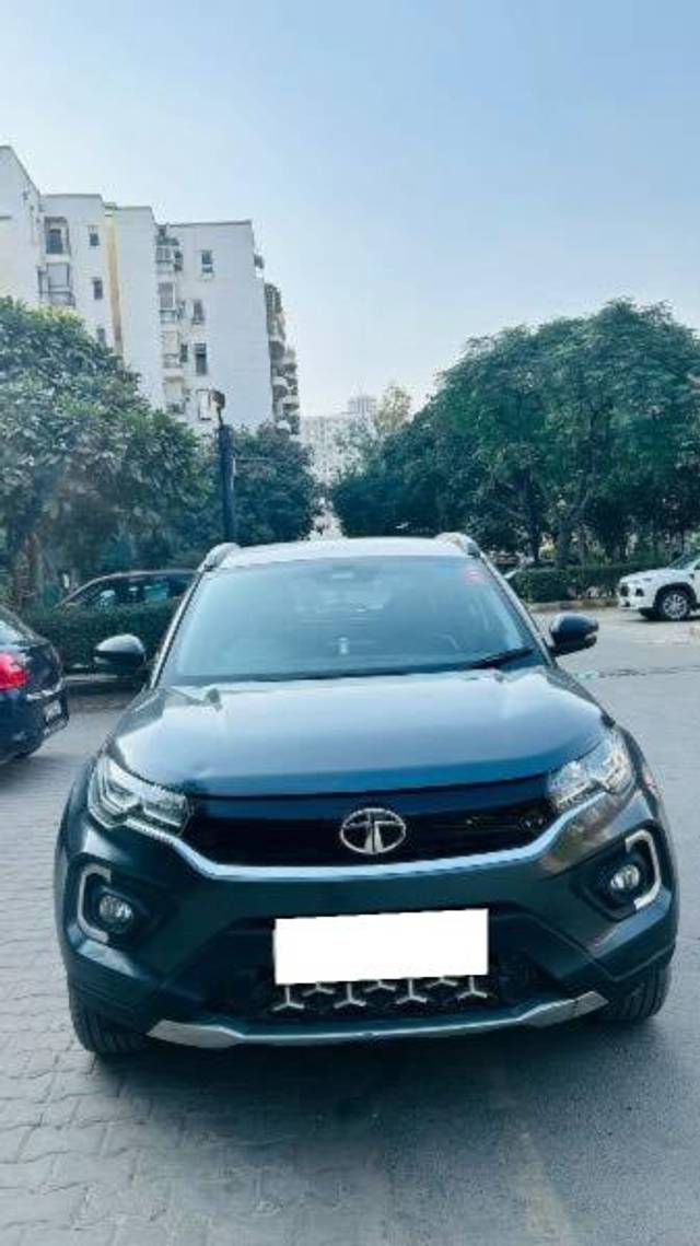 https://images10.gaadi.com/usedcar_image/4256844/original/processed_e79a7996-69c7-453b-96fd-a4d4cd9bad63.jpeg?imwidth=6400