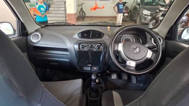 https://images10.gaadi.com/usedcar_image/4256865/original/fe15d698df2eb8c3dffff274d7762ba5.jpg?imwidth=6401