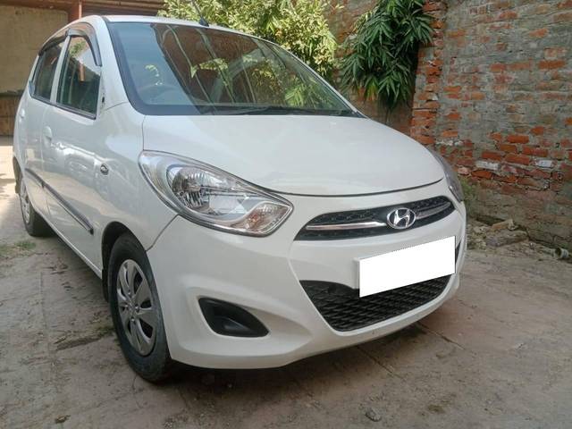 https://images10.gaadi.com/usedcar_image/4256884/original/processed_8577770b5ef0397676066bf6c5188202.jpg?imwidth=6400