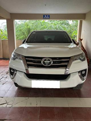 Toyota Fortuner 2016-2021 Toyota Fortuner 2.8 2WD MT BSIV