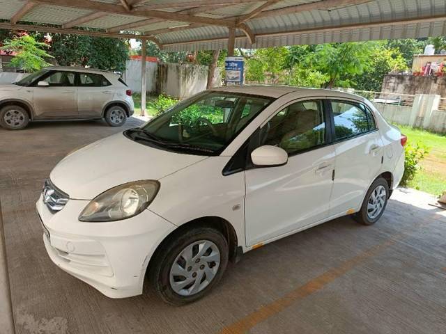 https://images10.gaadi.com/usedcar_image/4257052/original/processed_1f6ec2b6-64b3-4380-8774-d7ece2350f66.jpg?imwidth=6400