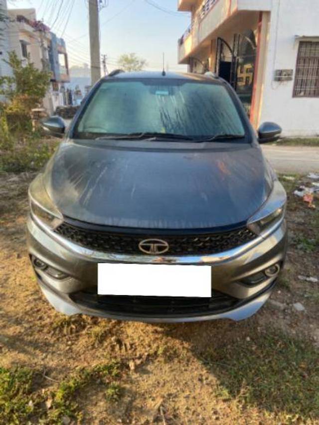 https://images10.gaadi.com/usedcar_image/4257078/original/20cf74b74e413f538fcfbfbd026bbaa8.jpeg?imwidth=6400