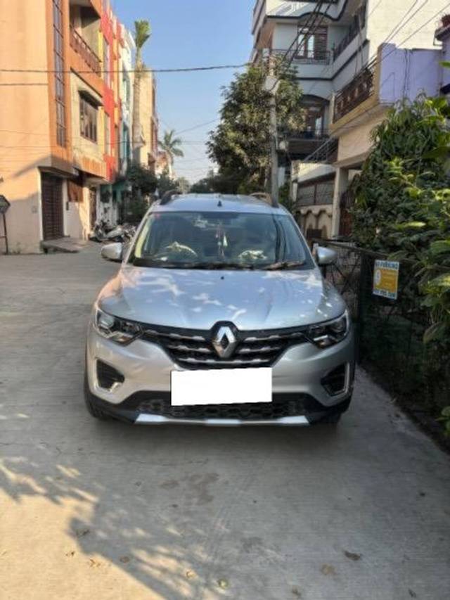 https://images10.gaadi.com/usedcar_image/4257087/original/processed_8d0f2985-2e92-4b5b-9899-757f7d0dd801.jpg?imwidth=6402