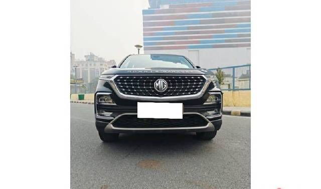 https://images10.gaadi.com/usedcar_image/4257226/original/processed_3c4ac40714e7fd953d3a5fa6396d3f99.jpg?imwidth=6402