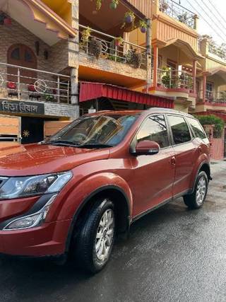 Mahindra XUV500 Mahindra XUV500 W8 2WD