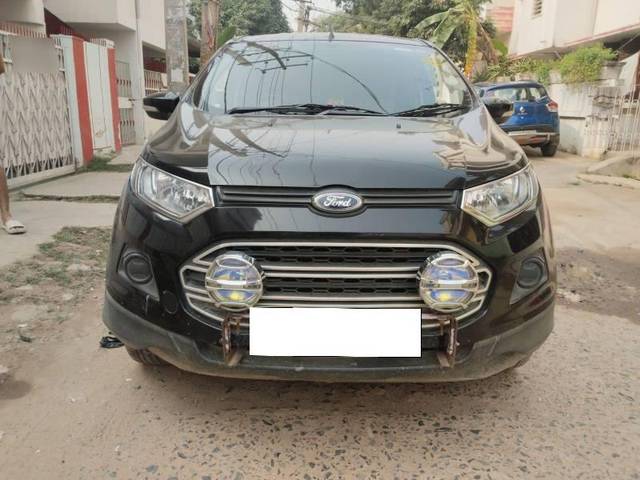 https://images10.gaadi.com/usedcar_image/4257370/original/processed_21013842-47da-4766-a811-ab05249b0de5.jpg?imwidth=6400